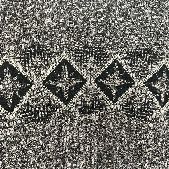 ❄️ Vintage Rob Winter Sweater - Picture 2 of 4